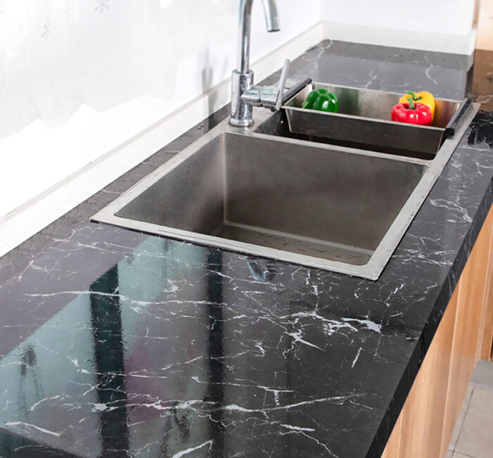 ⁦عرض قطعتين رول استيكر ماربيلا رخامي اسود⁩ - الصورة ⁦2⁩